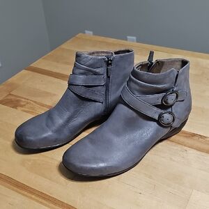 👢 Dansko Grey Leather Ankle Boots Double Buckle Side Zip 39